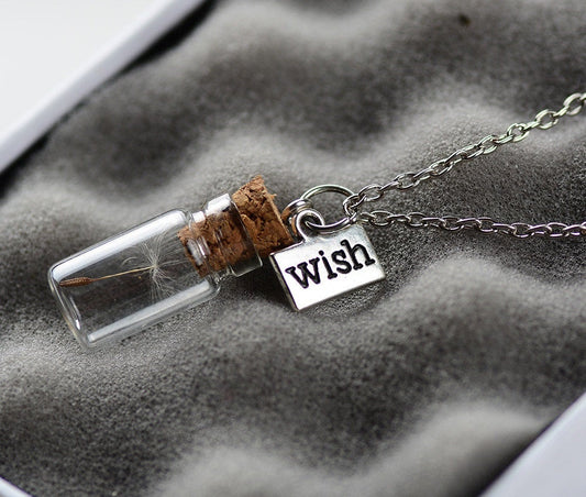 Collier de pot de souhait de pissenlit