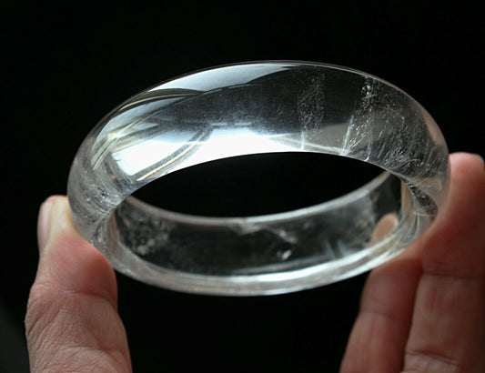 Bracelet en cristal de quartz clair massif