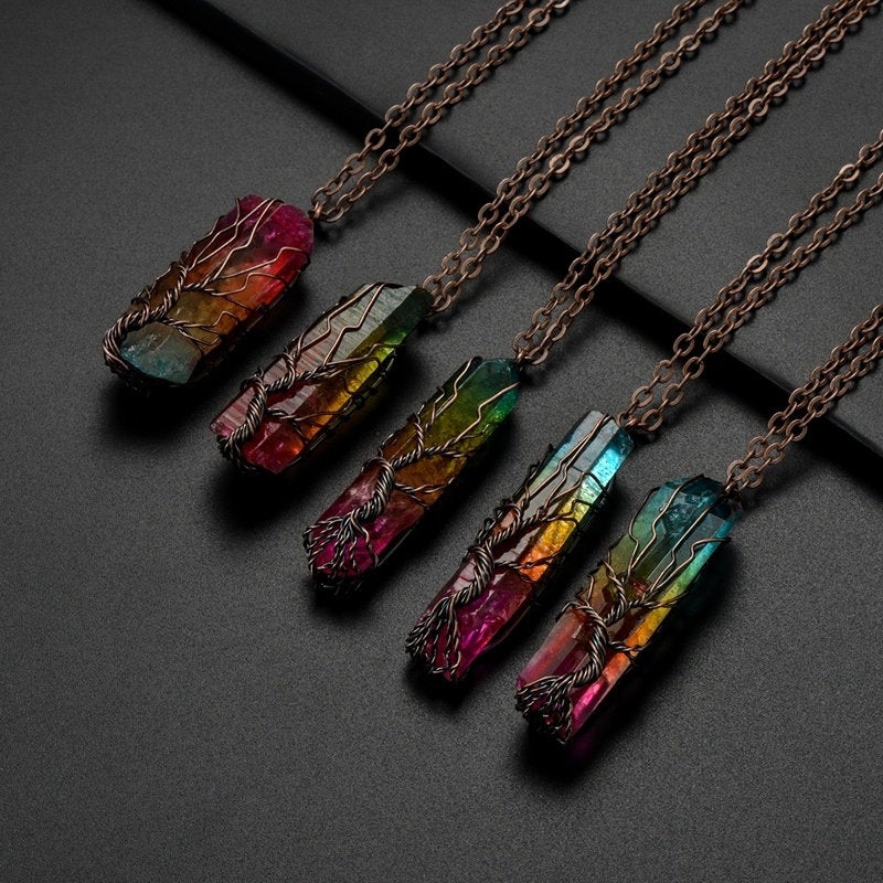 Collier arbre de vie à quartz chakra arc-en-ciel