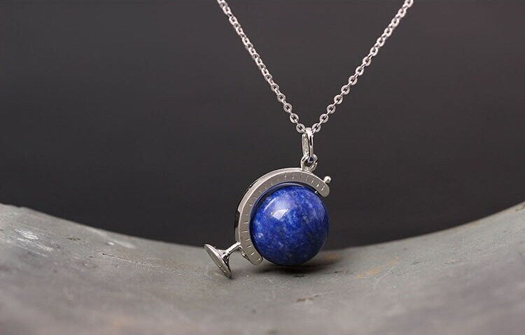 Lapislazuli-Spinning-Globus-Anhänger aus 925er Sterlingsilber