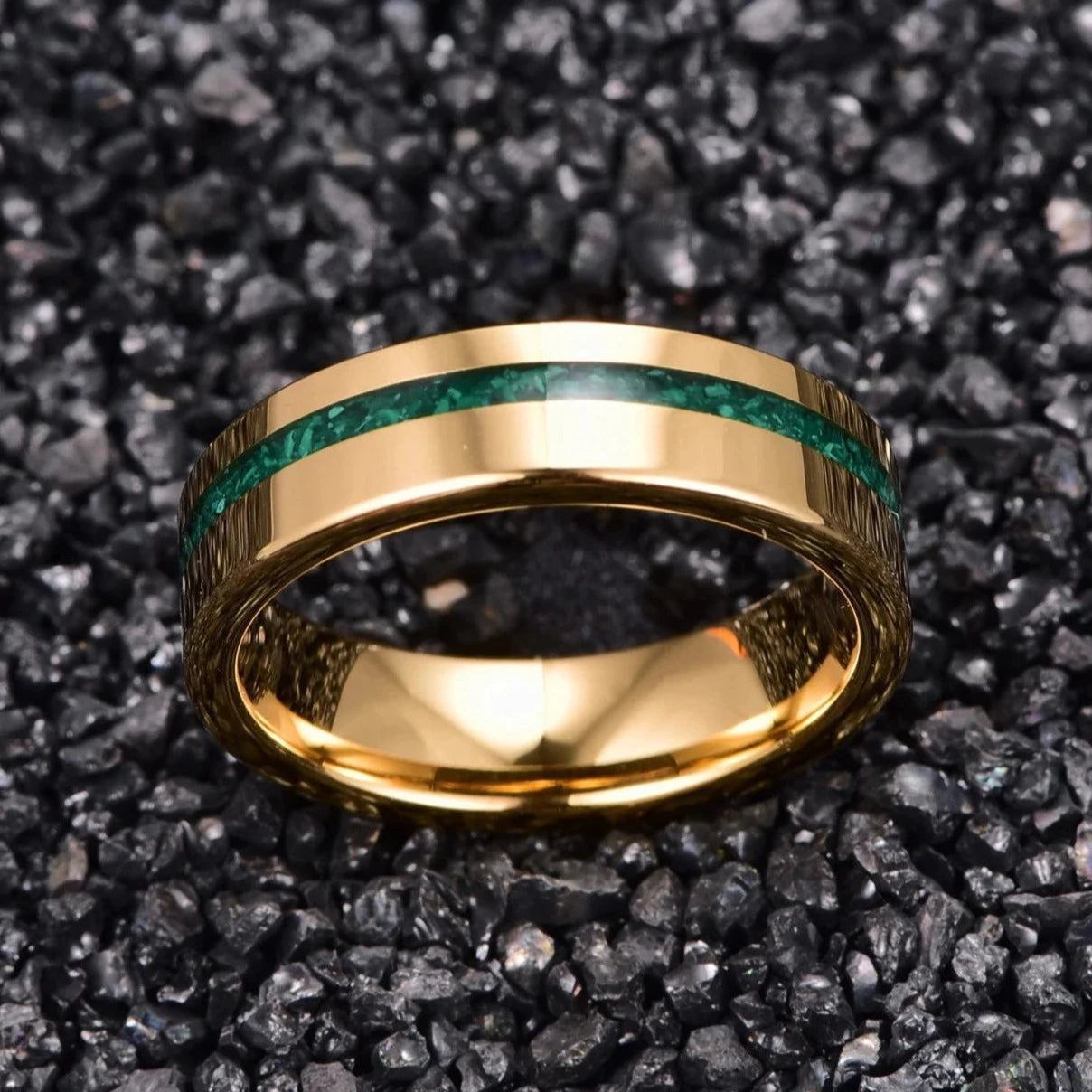 Gold Tungsten men’s ring with crushed malachite inlay, front view (6mm)