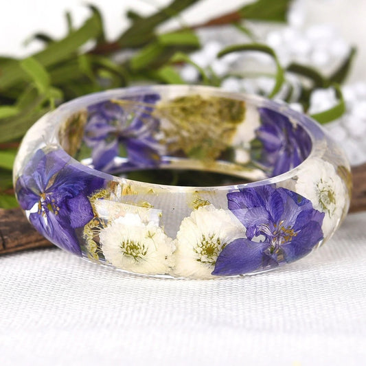 Bracelet en résine de fleur pressée