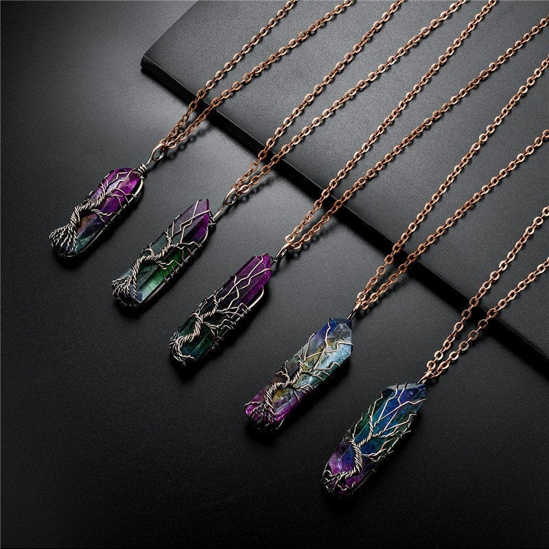 Collier d’arbre de vie en quartz arc-en-ciel brut