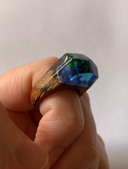 Aurora Borealis Magical Secret World Ring