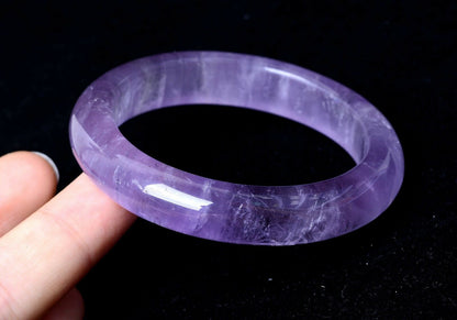 Massiver Amethyst-Kristall-Armreif