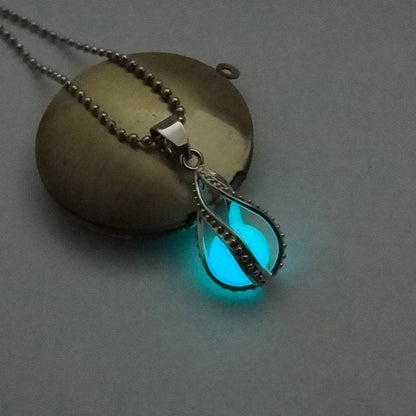 Glowing necklace,Mermaid tear necklace,Water Drop Necklace,Glow  Necklace,Glow In The Dark Necklace,Glow in the dark Jewelry,Glow Jewelry