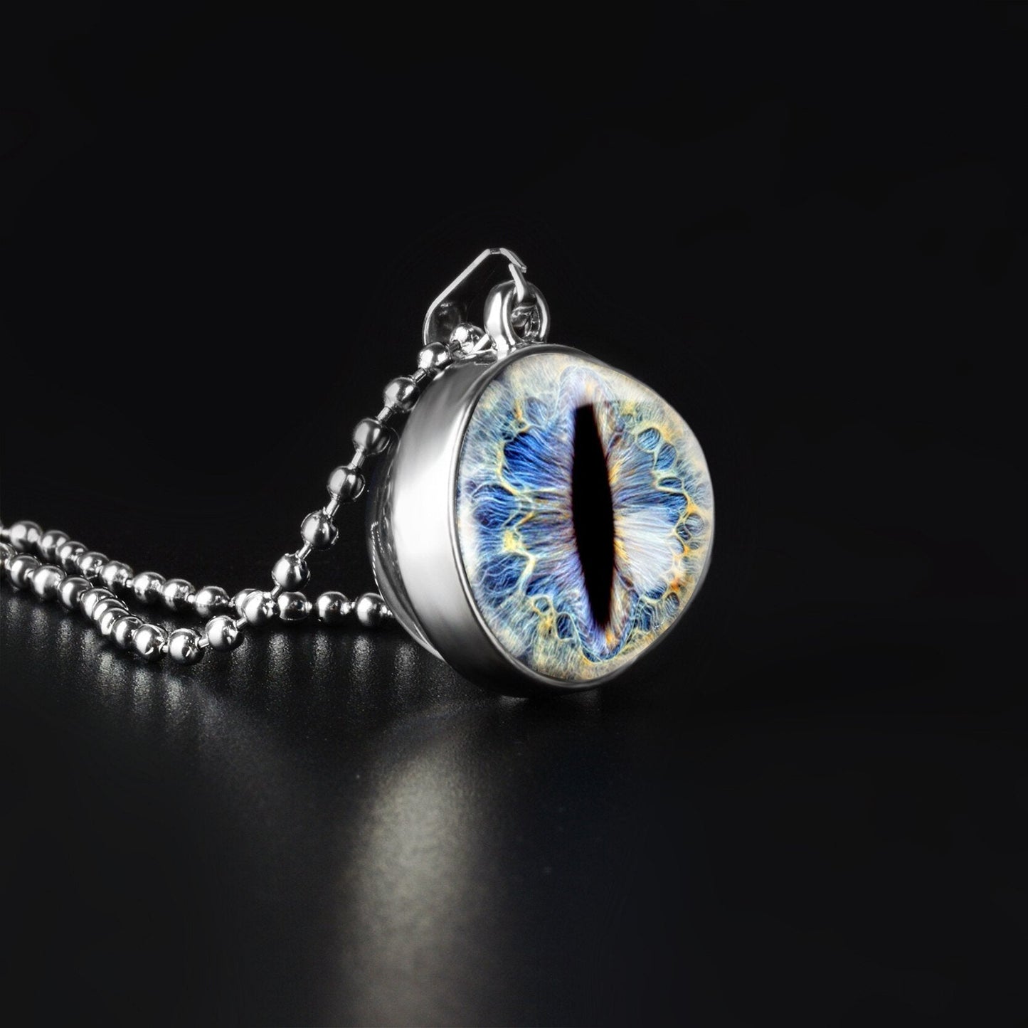 Blue Hazel Cat Eye Necklace