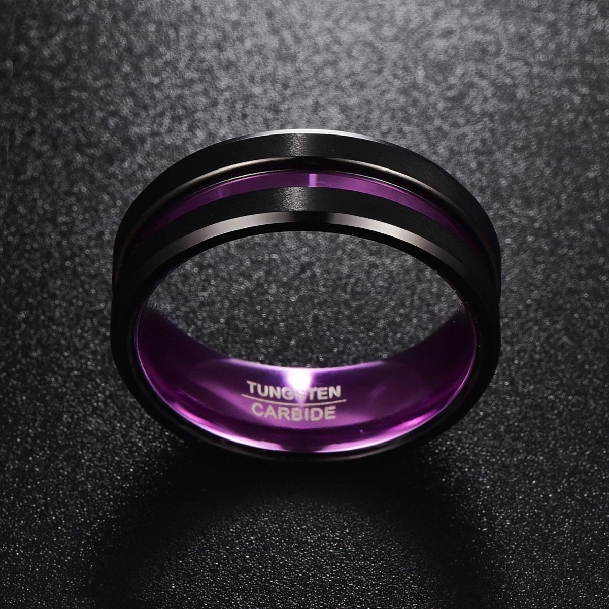 Bague en tungstène à rayures violettes métallisées pour hommes