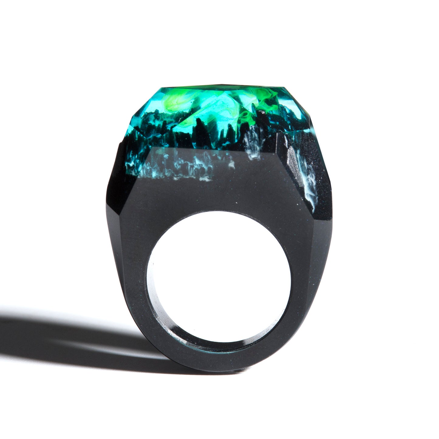 Secret World Nordlichter-Ring, magischer Aurora Borealis-Ring, Aurora-Ring, geheimer Holzring, Nachthimmel-Ring, klobiger Harzring handgefertigt