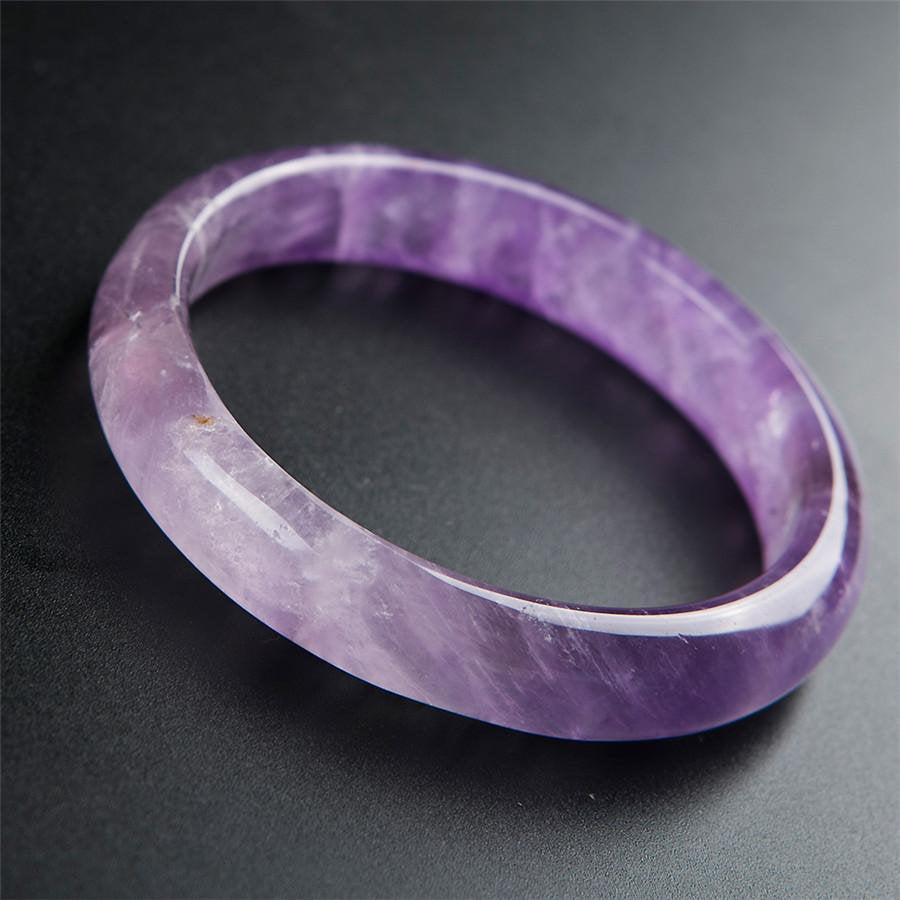 Bracelet en pierre précieuse d'améthyste violette