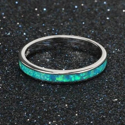 Blauer Feueropal-Ring aus 925er Sterlingsilber