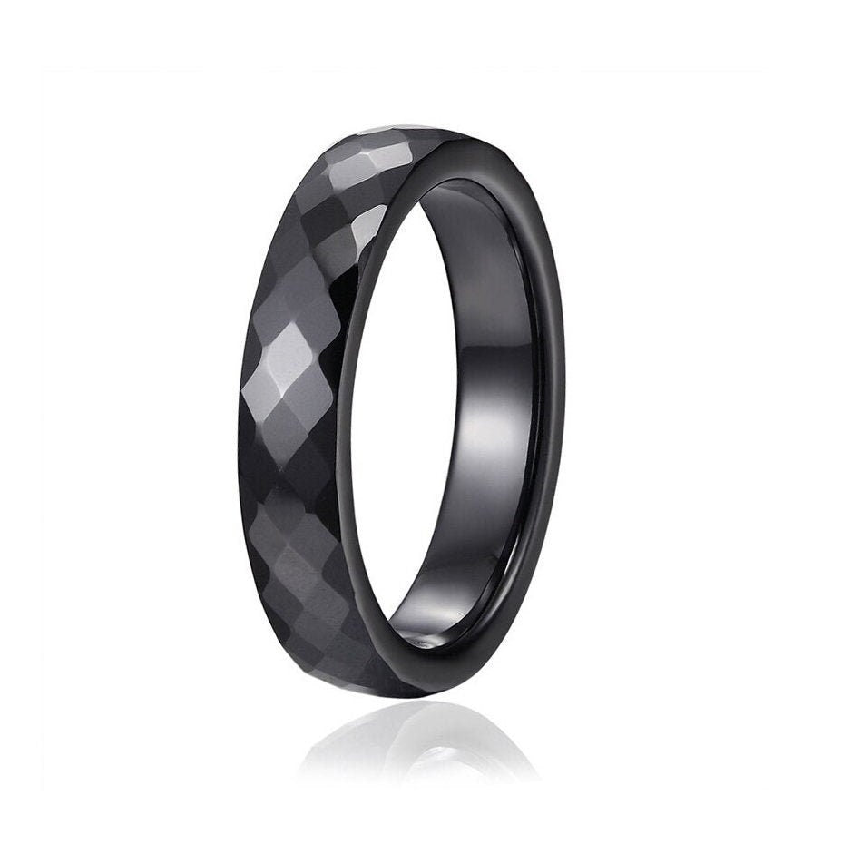 Faceted Wedding Band in Hypoallergenic Zirconium Ceramic