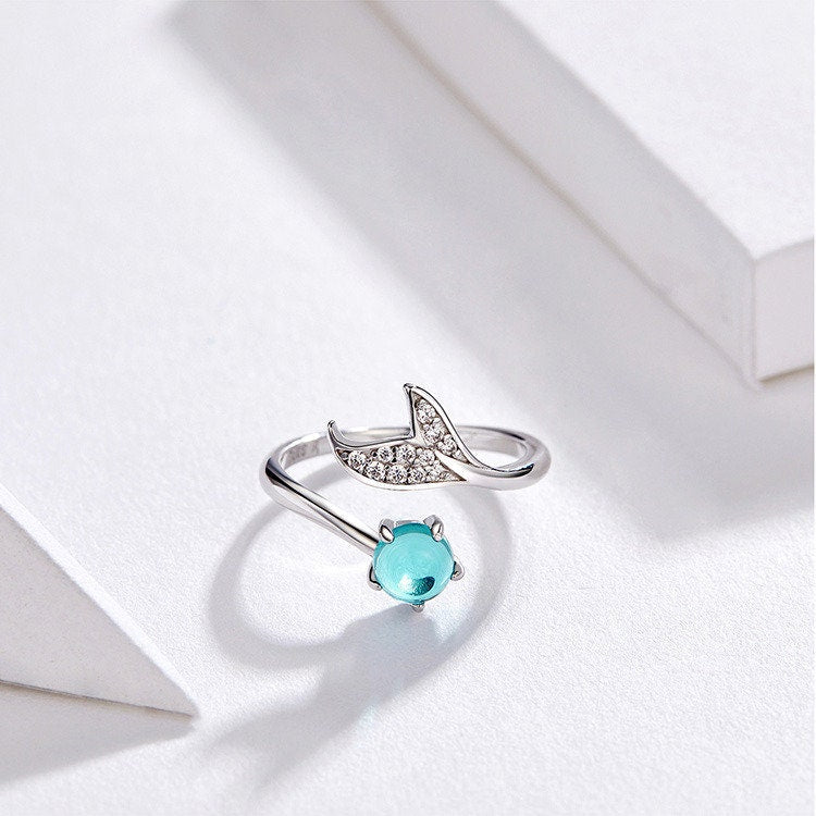 Mermaid Stone Ring in 925 Sterling Silver