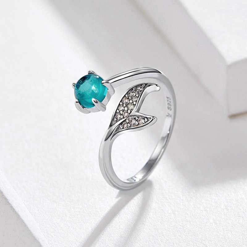 Mermaid Stone Ring in 925 Sterling Silver