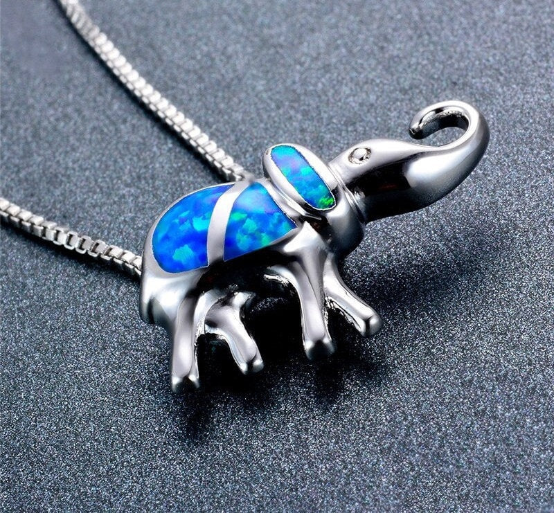 Collier éléphant opale