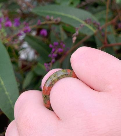 Bague en pierre précieuse unakite terreuse