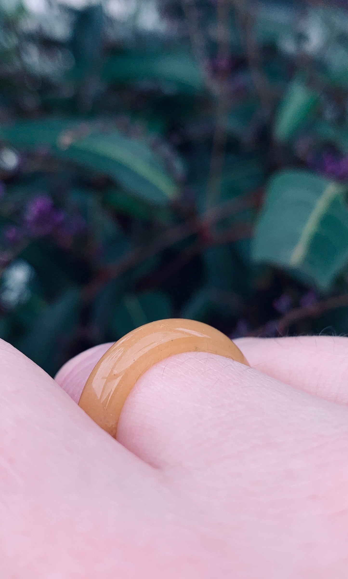 Bague en pierre précieuse de jade jaune