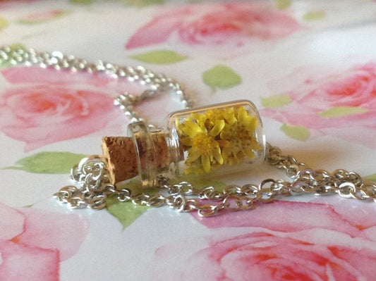 Collier de bouteille de fleurs sauvages jaunes véritables « Ray of Sunshine »